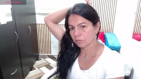 Camila Vargas online show from May 30, 2026, 6:49 pm