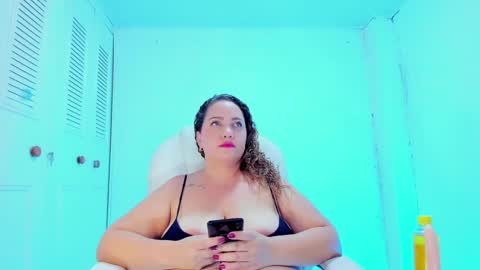 Snapshot of camilaa_foxxx chatting on January 16, 2025, 12:12 am camilaa foxxx online show from January 16, 2025, 12:12 am