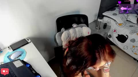 CAMILAA LEE  online show from March 3, 2025, 12:37 am