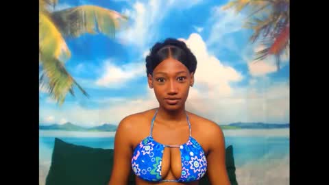 Snapshot of camilaasexyy chatting on February 15, 2025, 8:44 am camilaasexyy online show from February 15, 2025, 8:44 am