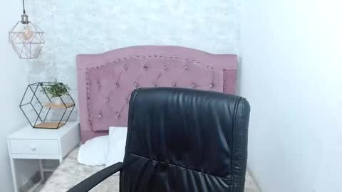Cami online show from February 10, 2025, 6:24 pm