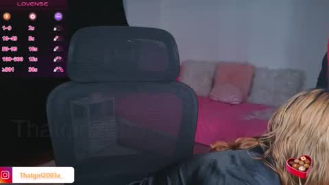 camilamarsh online show from November 23, 2025, 6:41 pm