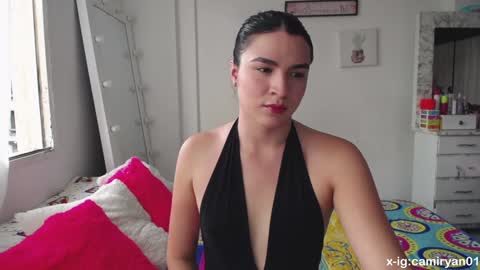 X IGcamiryan01 online show from January 6, 2025, 10:26 pm