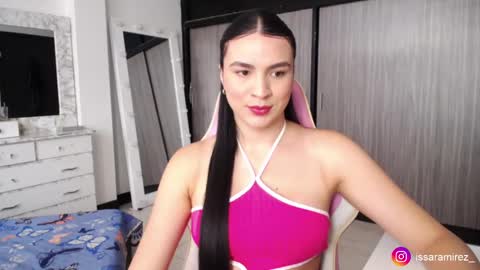 X IGcamiryan01 online show from October 13, 2025, 5:46 pm