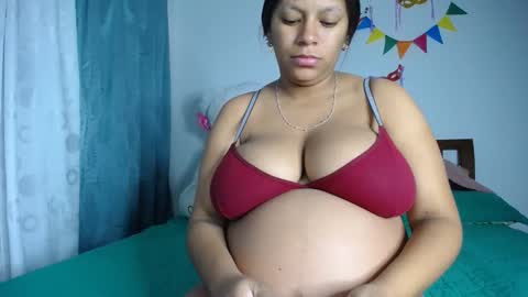 camilasex0 online show from February 20, 2026, 4:07 pm