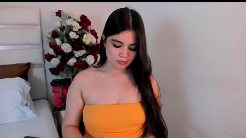 Snapshot of camilasofiia chatting on February 25, 2025, 10:50 pm Camila online show from February 25, 2025, 10:50 pm
