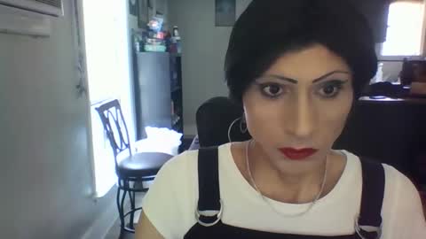 Ladyboy Ladine or Cambi online show from May 30, 2026, 7:55 pm