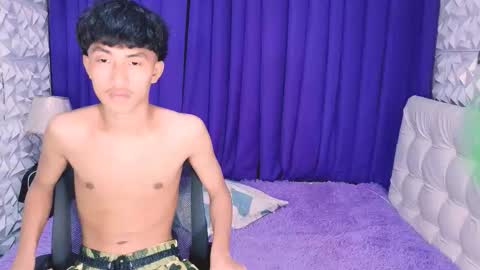 camilla_foster online show from March 19, 2026, 7:56 am