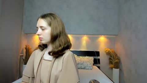 Camilla online show from September 11, 2025, 12:11 am