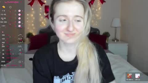 camilladreamer online show from March 24, 2026, 5:51 pm