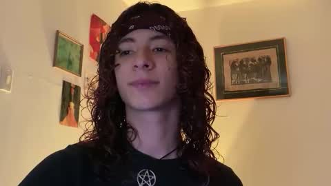 Snapshot of camille_delrey chatting on April 30, 2026, 1:34 am Camille online show from April 30, 2026, 1:34 am