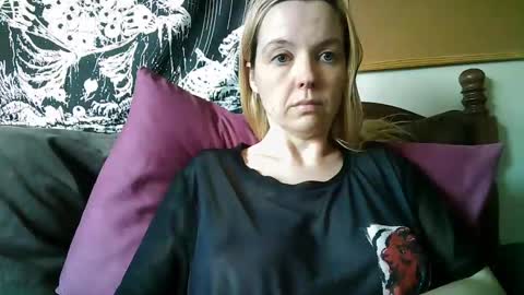 Camille Deville online show from January 21, 2025, 6:34 pm
