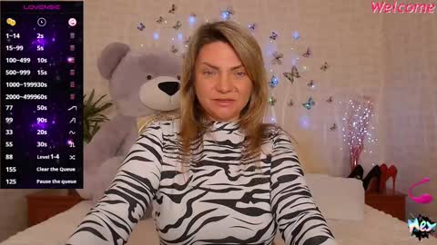 Camille Game online show from December 7, 2024, 4:42 am