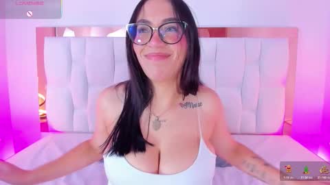 Camille online show from December 19, 2025, 12:56 pm