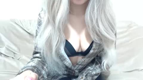 CamilleBunny online show from February 17, 2026, 3:25 am