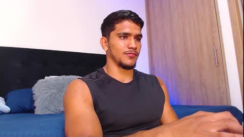 camilo_contre21 online show from September 10, 2025, 6:30 pm