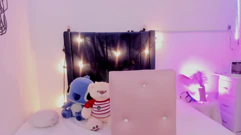 CamiloDoumit online show from February 5, 2025, 3:20 pm