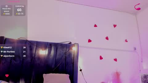 CamiloDoumit online show from March 7, 2025, 6:22 pm