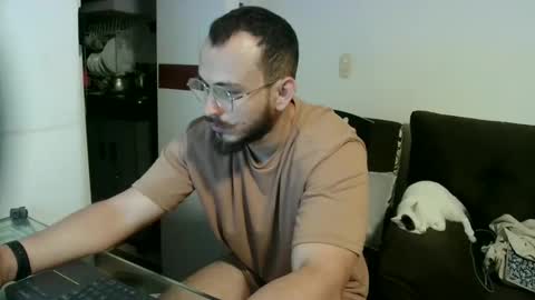 Snapshot of camiloex chatting on December 12, 2024, 3:10 am Camilo online show from December 12, 2024, 3:10 am