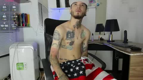 camiloherrera1 online show from May 28, 2026, 12:13 pm
