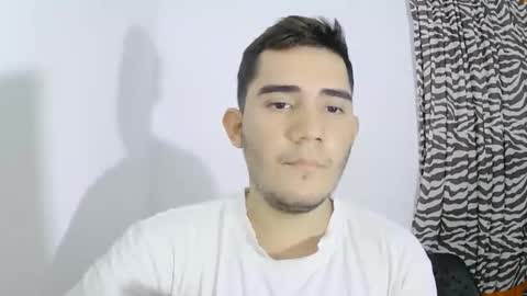 Camilowhite  online show from October 20, 2025, 7:03 pm