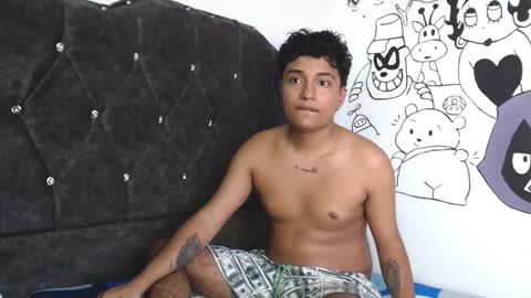 CamilowhiteS online show from May 23, 2026, 10:58 pm