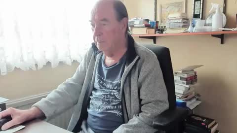 Cammee online show from February 16, 2025, 8:54 am