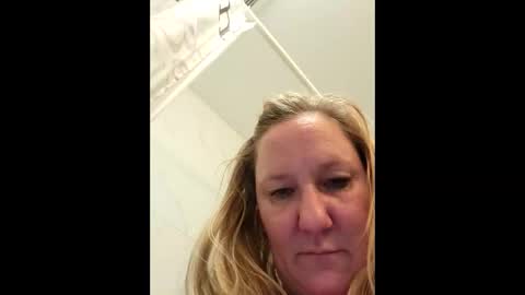 campbellcourtney385 online show from January 15, 2026, 5:12 am