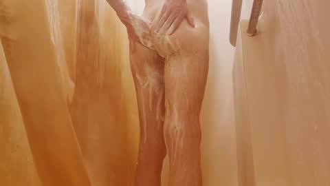 Snapshot of camtai12 chatting on February 26, 2025, 5:42 am camtai12 online show from February 26, 2025, 5:42 am