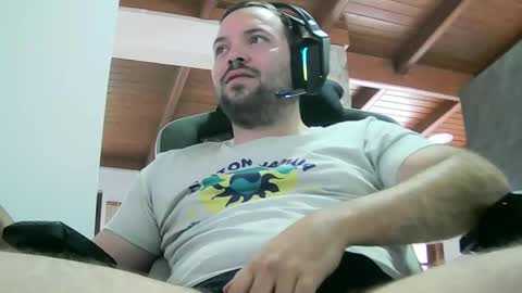 canarion online show from February 9, 2026, 1:04 pm