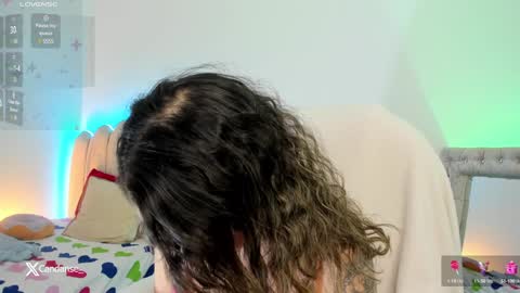 Snapshot of candase_ chatting on January 23, 2025, 7:43 am Candase online show from January 23, 2025, 7:43 am