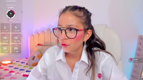Snapshot of candase_ chatting on February 3, 2025, 2:36 am Candase online show from February 3, 2025, 2:36 am