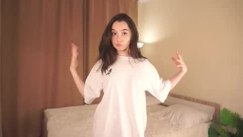 Anita online show from October 25, 2025, 2:02 pm