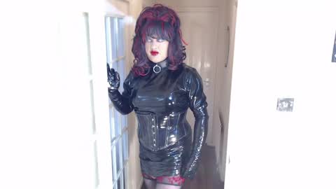 candi smokes online show from April 6, 2026, 1:34 pm