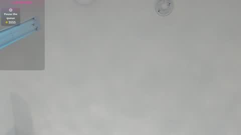 Candie  online show from March 8, 2025, 11:37 am