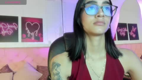 candy1__tylor online show from April 14, 2026, 4:07 am