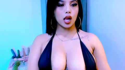 Snapshot of candy__beauty1 chatting on May 20, 2026, 3:40 pm candy online show from May 20, 2026, 3:40 pm
