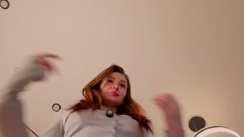 Hey there Im Anna 21 years old online show from May 23, 2026, 6:12 pm