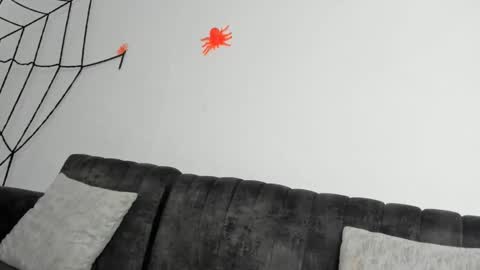 Dayan Camila online show from October 18, 2025, 8:15 am