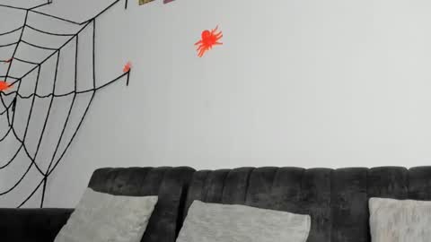 Snapshot of candy_cumyy1 chatting on October 18, 2025, 8:04 am candy_cumyy1 online show from October 18, 2025, 8:04 am