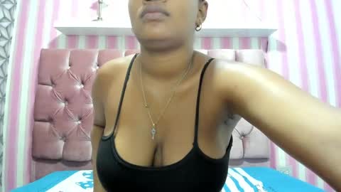 candy_ebony18_ online show from October 2, 2025, 1:18 pm