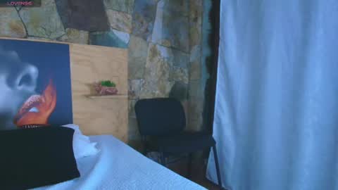 Jolie online show from October 29, 2025, 7:48 pm