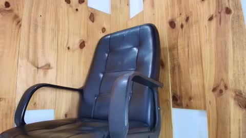 Jolie online show from January 17, 2026, 8:34 pm