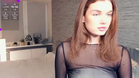 Flora online show from February 14, 2025, 9:10 pm