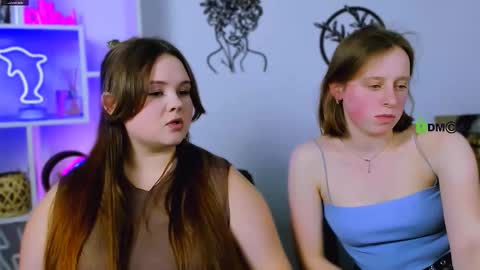 candy flossie1 online show from March 4, 2026, 8:04 pm