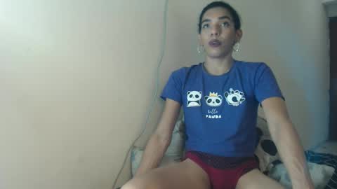 candy_hot_trans online show from February 3, 2025, 3:53 am