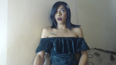 candy_hot_trans online show from March 5, 2025, 11:49 pm