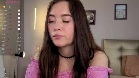Snapshot of candy_leya chatting on October 9, 2025, 4:27 pm Leya online show from October 9, 2025, 4:27 pm