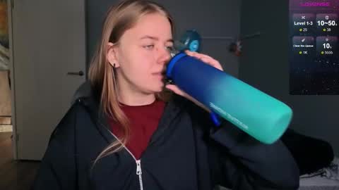 Megan online show from September 18, 2025, 8:16 am