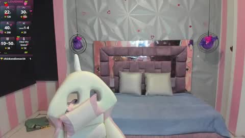 Ania online show from March 8, 2025, 11:16 am